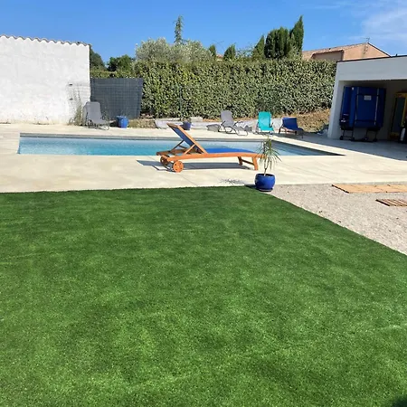 Du Canal 3 Piscine 175 M2 וילה *
